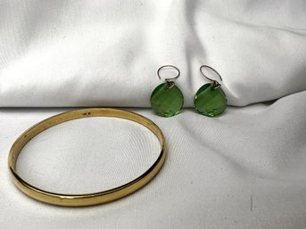 14k Yellow Gold Bracelet & Pair Of 14k Gold Wire Green Cut Glass Earrings