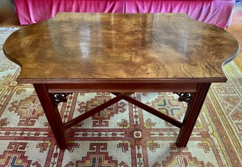 Attractive Coffee/end Table With Top Of Contrasting Veneer Sections