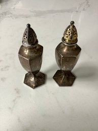 Sterling Silver Salt And Pepper Shakers 46 Grams