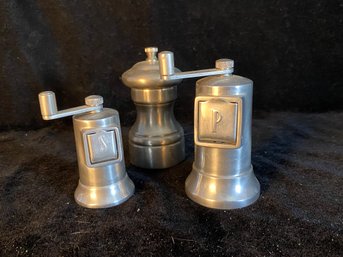 3 Piece Vintage Aluminum Salt And Pepper Set