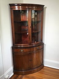 Fantastic Vintage 1930s / 1940s Bow Front Corner Cabinet - Beautiful Condition - Fantastic Vintage Piece !