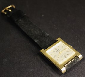 Lear Gold Tone Wristwatch