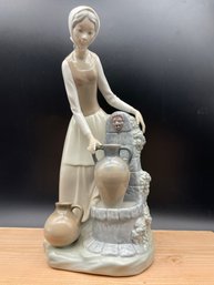 Lladro Figurine- Women By The Water Fountain. 11' Tall