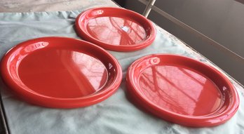 Set Of 3 MCM Mid Century Plasti-ware 10' Red Plastic Dinner / Luncheon Plates