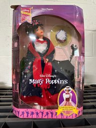 NEW IN BOX Walt Disney Mary Poppins ~ # 10313 ~