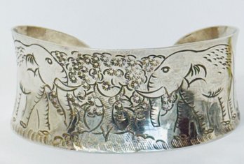 VINTAGE STERLING SILVER HAND CHASED ELEPHANTS AND TREE CUFF BRACELET