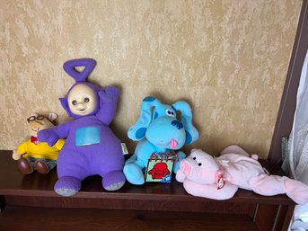 Grouping Of 1990s Plush Toys, Including Teletubbies Tinky-Winky