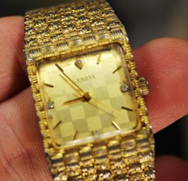 Gold Plated GENEVA Wristwatch Having 'nugget' Clasp