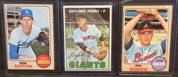 1968 Topps Don Sutton & Phil Niekro With 1967 Gaylord Perry Cards - M