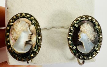 VINTAGE STERLING SILVER MOTHER OF PEARL CAMEO AND MARCASITE SCREWBACK EARRINGS