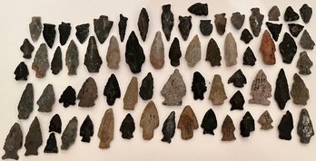 Lot 70 Ancient Real Arrowheads From One Collector - Dug Found In Various Places - Assorted Sizes Colors Shapes