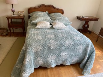 French Style , Vintage Full Size Bed.