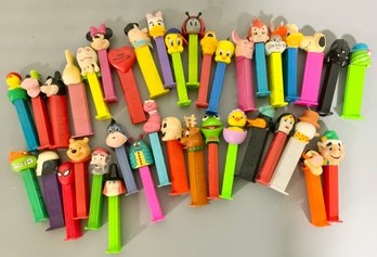 Large Lot Of PEZ Dispensers ~ Snoopy, Disney, Flintstones & More ~ 30 Plus