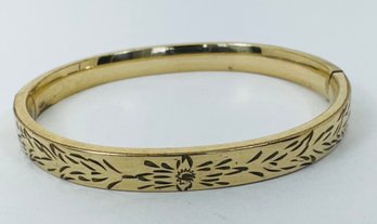 VINTAGE SIGNED 12K GOLD-FILLED ETCHED BANGLE BRACELET