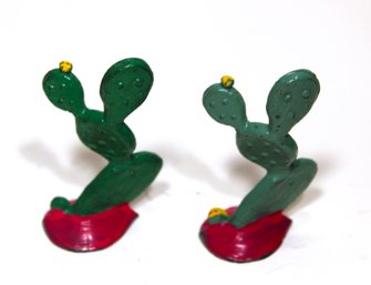 Two Rare Manoil Lead Figurine Cactus Figures One Having Original Price Tag