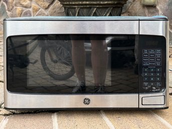 A GE Stainless Steel Microwave