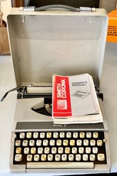 Vintage Smith Corona Typewriter In Carrying Case ~ Manual ~