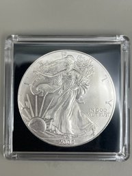 Beautiful 2002 American Silver Eagle Dollar In Plastic Case