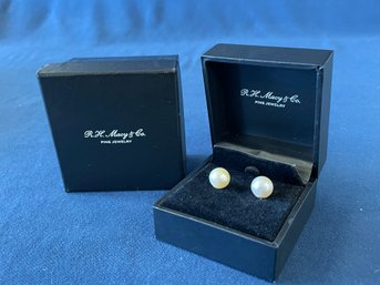 14K Gold Pearl Stud Earrings