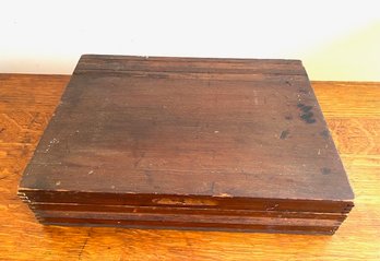 Vintage Wooden Keepsake Box