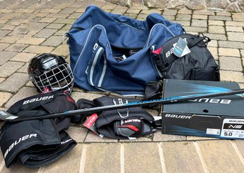 Bauer Hockey Gear And Size 6 Skates