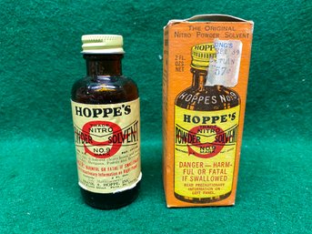 Vintage  Hoppes No 9 Original Nitro Powder Solvent In Original Box.