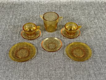 A Charming Little Vintage Tea Set In Amber Glass