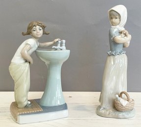 A Pair Of Lladro Figurines