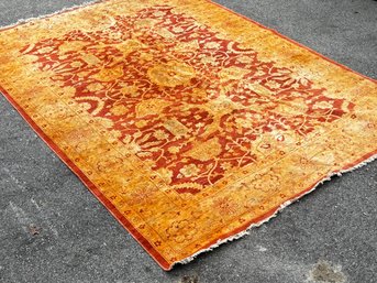 A Fine Quality Indo-Persian Wool Rug - Vibrant Colors!