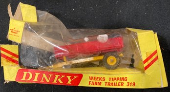 Vintage Dinky Weeks Tipping Farm Trailer 319 In Box