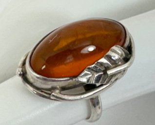 STERLING SILVER AND AMBER LEAF DESIGN RING WITH TOUCH MARKS