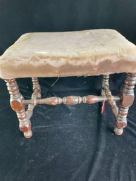 Early Cushioned Stool