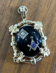 14k Free Mason Onyx With Diamond Charm Pendant