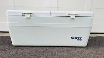 Large Gott 102 Cooler