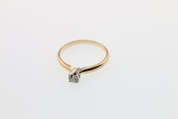 14k Yellow Gold Diamond Ring Size 6