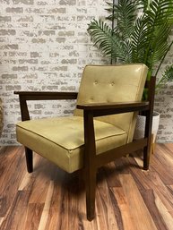 Vintage Mid Century Large Chair By Paoli Chair Company
