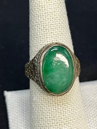 Silver And Jade Ring With Pierced Metal Detailing - Size 7