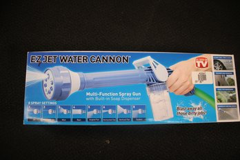 New In Box EZ Jet Water Cannon As Seen On TV - Lot 1