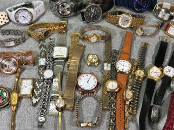 LOT C - HUGE LOT Of OVER 30 Preowned / Vintage / Watches - Projects  Crafts  Repair And Resell - Great Lot !