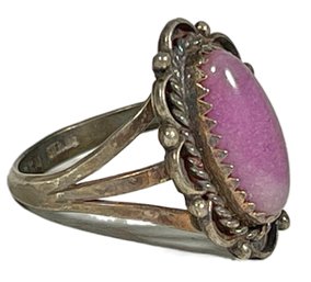 Vintage Sterling Silver Southwestern Ladies Ring About Size 7 Purple Stone