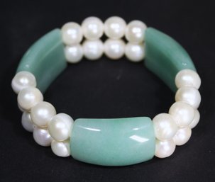 Genuine Large Cultured Pearl And Jade Bracelet1