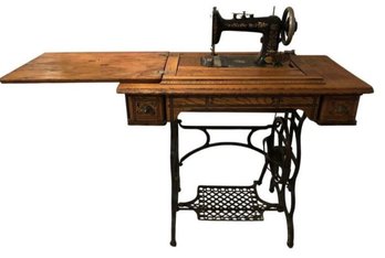 1910s Davis Electro Sewing Machine And Table - Beautifully Refinished Antique!