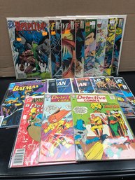 20 Misc Detective Comic Comicbooks.  Lot 51