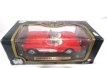 Road Rough Collection Red Chevy Corvette  1957 1:18 Die Cast Car New In Box