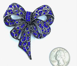 Sensational Royal Blue Rhinestone Silvertone Brooch