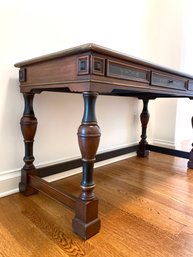 Baluster Leg Writing Desk With 3 Drawers And A Banded Floral Pattern Frame On Its Top*