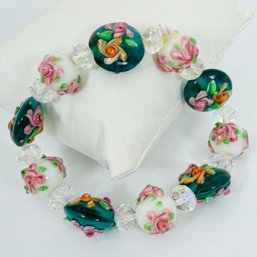 BEAUTIFUL STRETCH BRACELET WITH APPLIED DECORATED GLASS BEADS