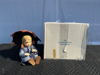 Large Goebel Hummel Umbrella Girl 152 Figurine