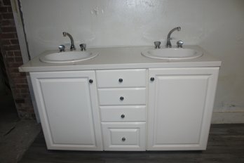 2 Sink Vanity/countertop 4 Drawers/2 Cabinets