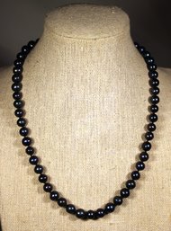 Genuine Dark Colored Cultured Pearl Necklace Having 'ball' Gold On Silver Clasp